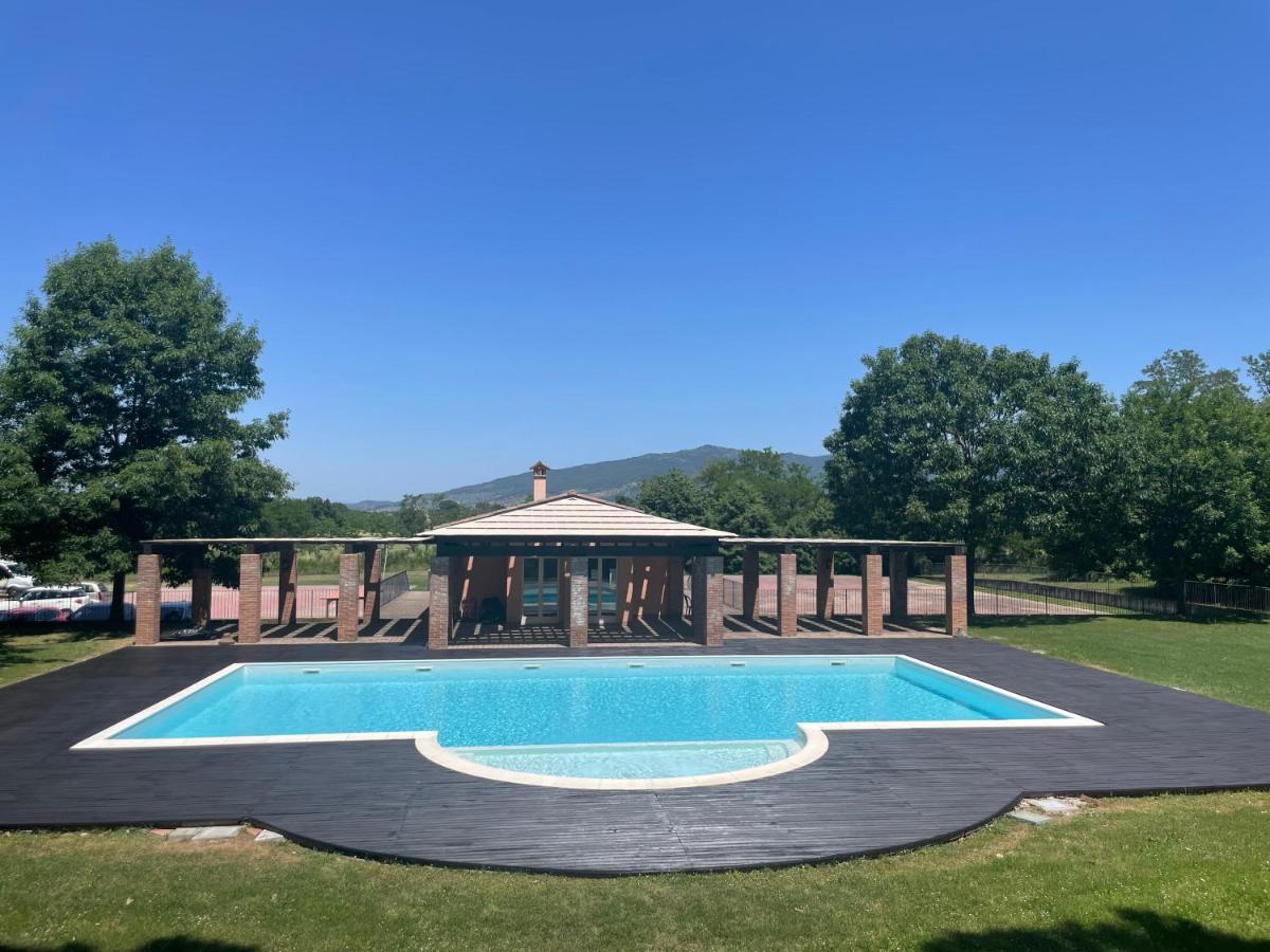 Casa vacanza Villaggio Poggio Rosso Arezzo Esterno foto